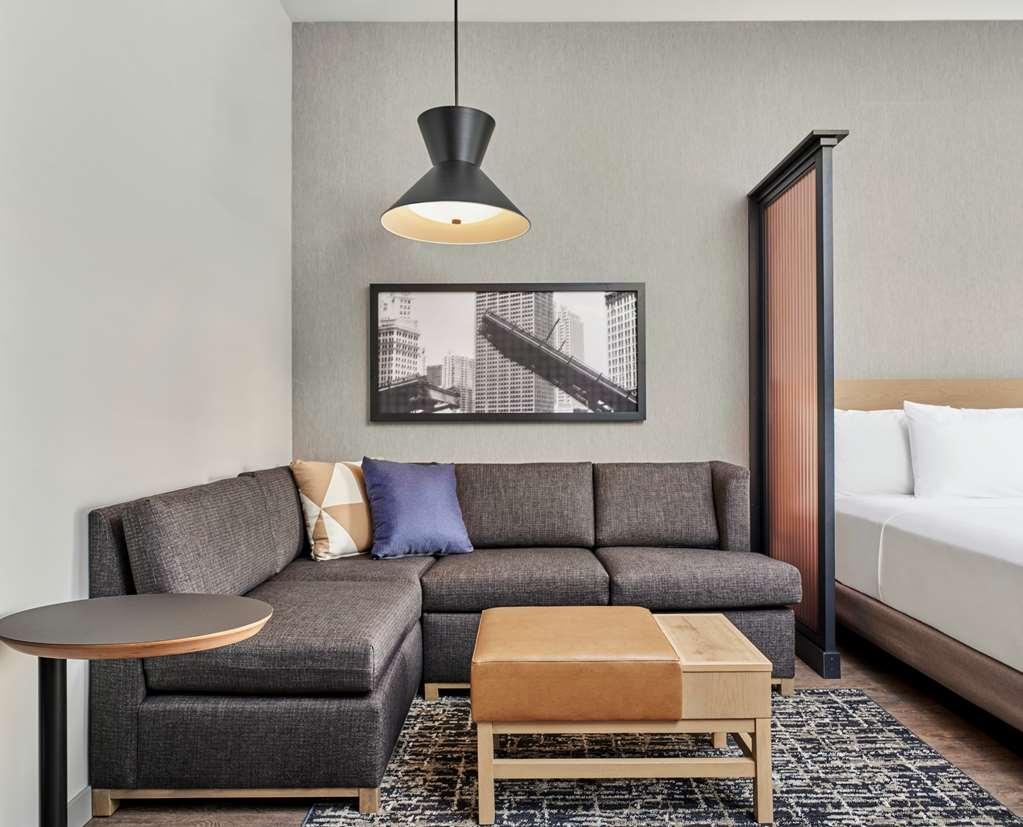 Hyatt Place Ottawa West Экстерьер фото