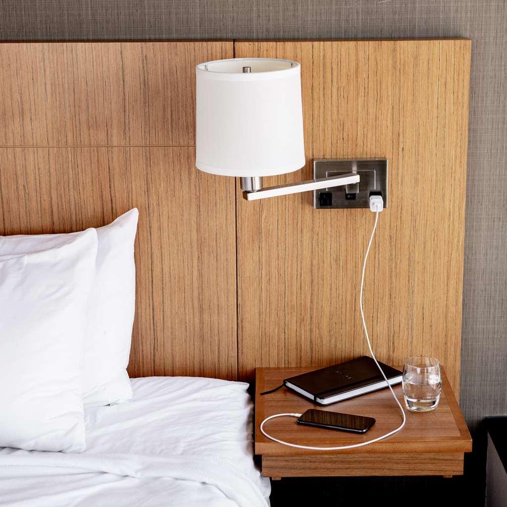 Hyatt Place Ottawa West Номер фото